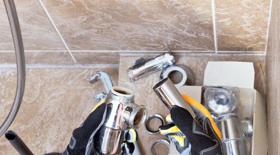 Professional gutter cleaning in Conway, NC